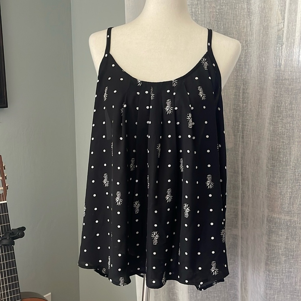 Torrid size 0 black pineapple Georgette top